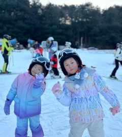 2024.12.28 1:2 스키 이은선 강사 (서하,서아)